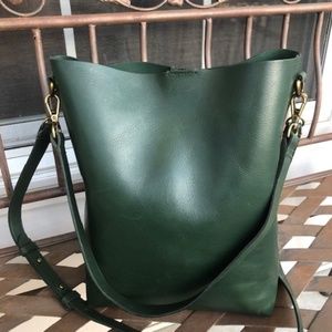 Madewell Transport Bucket Bag